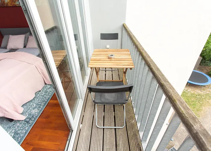 Fullhouse - Leipzig - M14 Apartments - Balcony - Smarttv